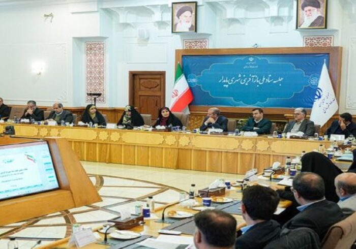بازآفرینی شهری و ساماندهی محدوده‌های در خطر با جدیت دنبال شود