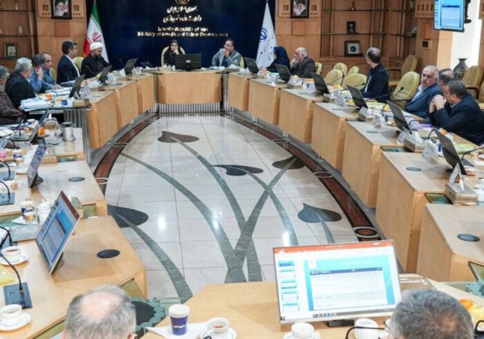 تأکید وزیر راه و شهرسازی بر تبیین اولویت‌های صندوق ملی مسکن